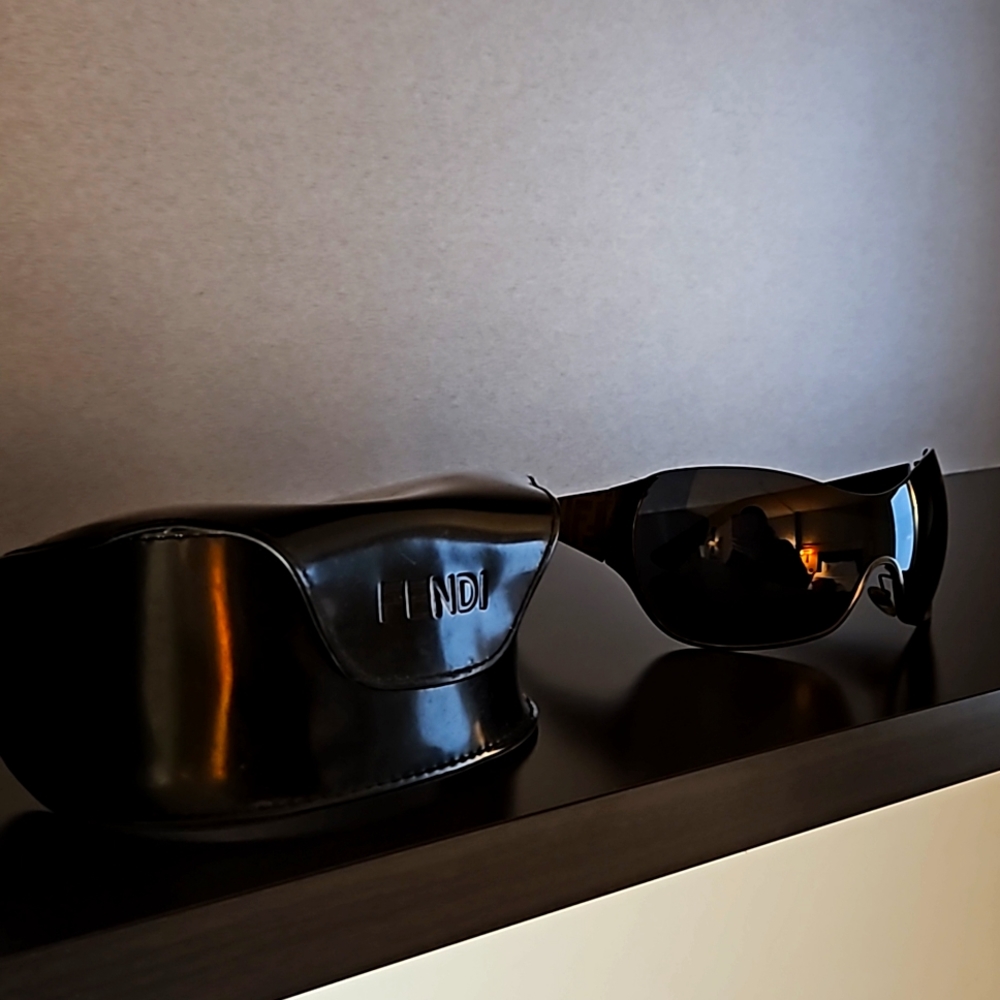 Fendi oversized Zucca print  sunglasses-Vintage